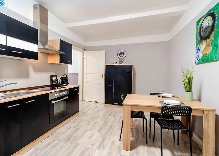 Nahe Therme Und Zentrum